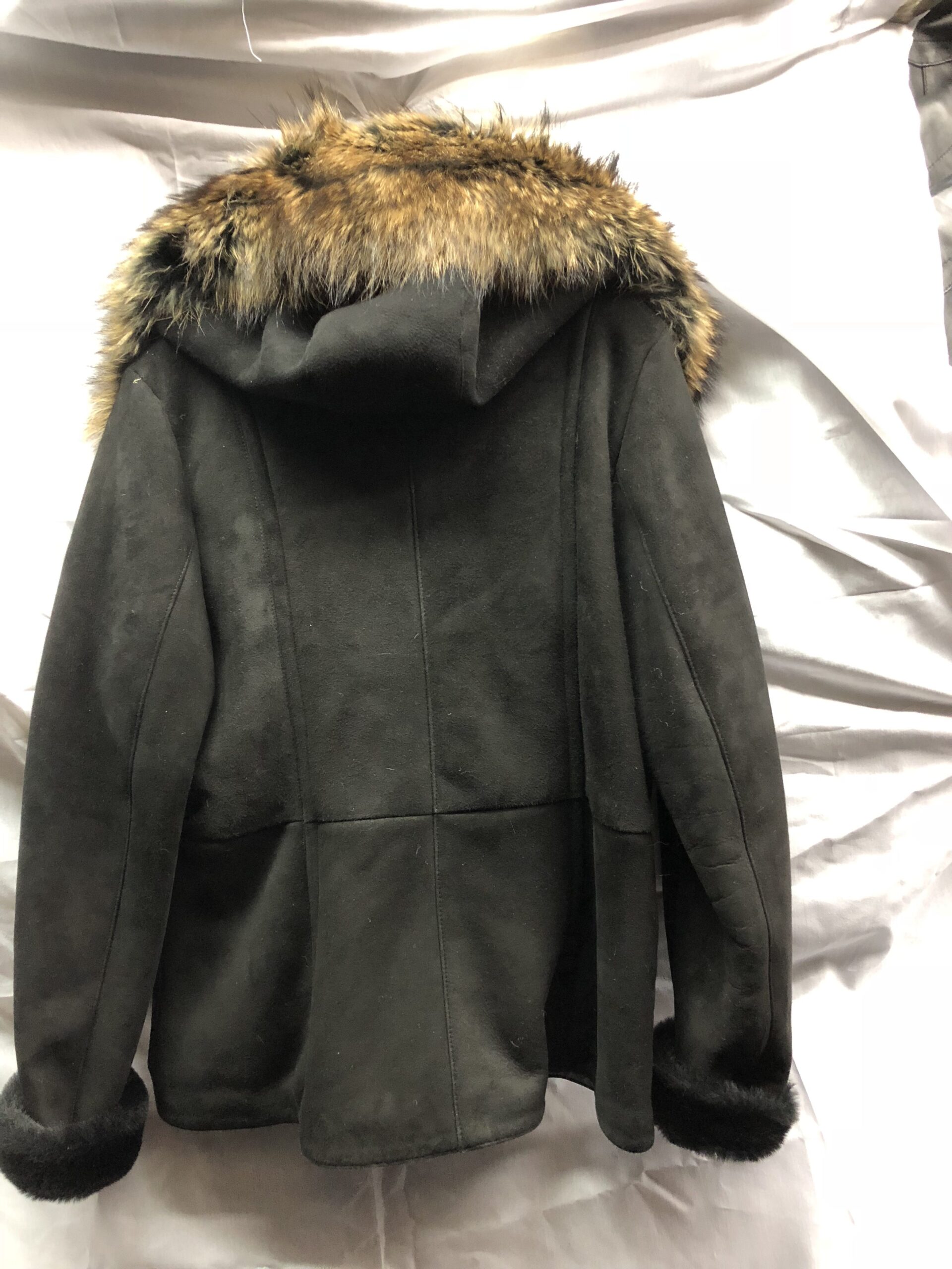 Women's Sheepskin short jacket - Leather Accessories Inc