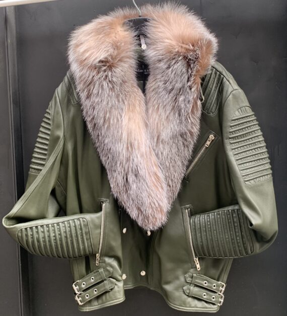 green ribbles leather jacket with a crystal fox fur collar