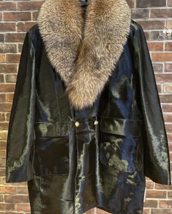 camouflage leather and pony hair coat with a detachable fur collar, four front pockets, and a zipper closure